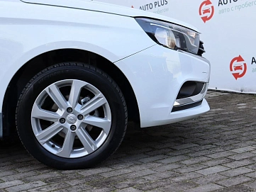 Lada (ВАЗ) Vesta, 2022г, передний привод, механика