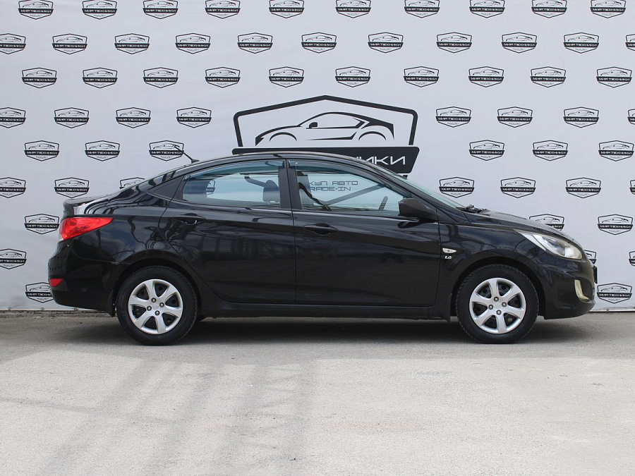 Hyundai Solaris, 2012г., передний привод, механика
