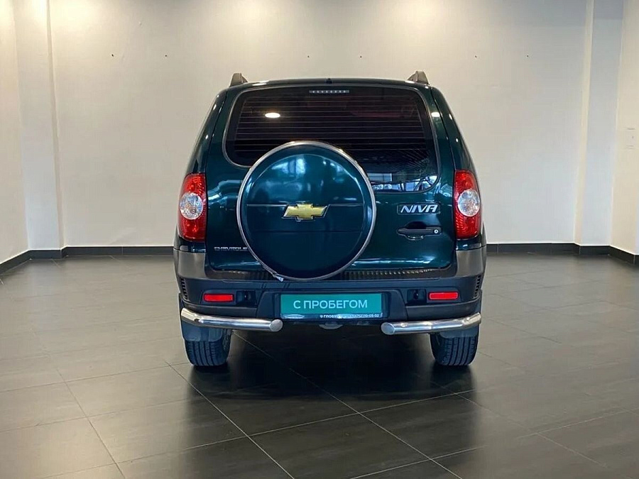 Chevrolet Niva, 2015г., передний привод, механика