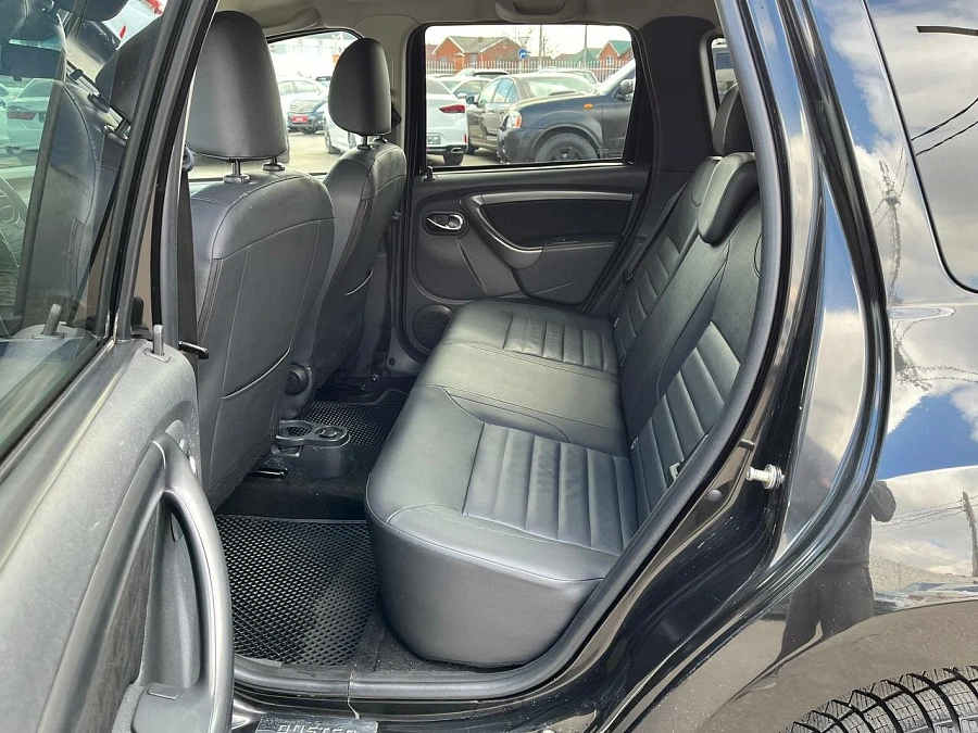 Renault Duster, 2017г., полный привод, механика