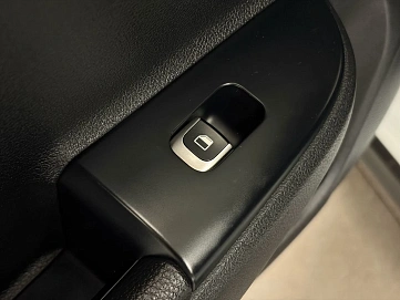 Kia Rio, 2018г, передний привод, автомат