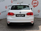 Volkswagen Jetta, 2014г., передний привод, автомат
