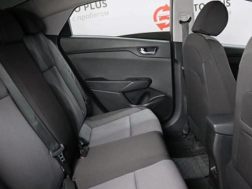 Hyundai Solaris, 2020г, передний привод, автомат