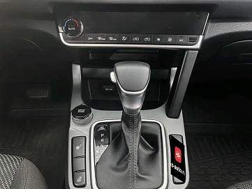Kia Seltos, 2021г, передний привод, вариатор
