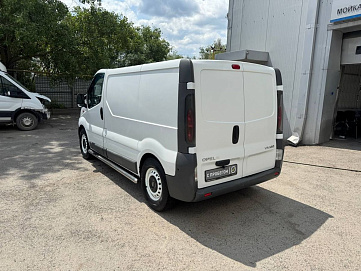 Opel Vivaro, 2005г, передний привод, механика
