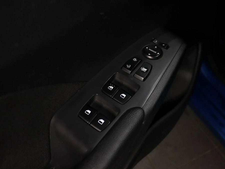 Hyundai Solaris, 2019г., передний привод, автомат