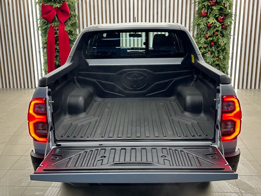 Toyota Hilux, 2024г., полный привод, автомат