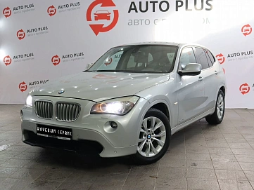 BMW X1, 2010г, полный привод, автомат