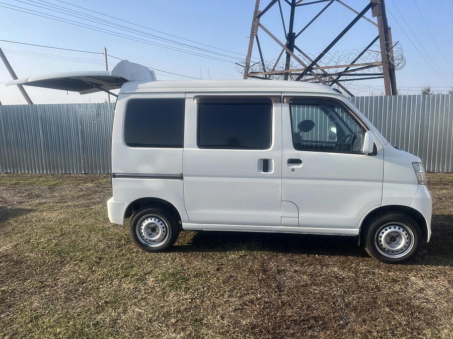 Toyota Pixis Van, 2017г., полный привод, автомат