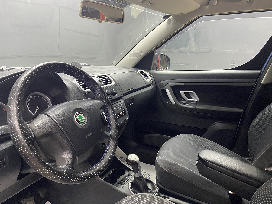 Skoda Roomster, 2007г., передний привод, механика