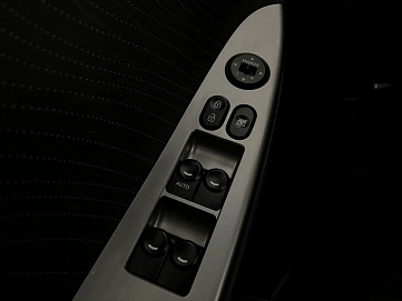 Hyundai Solaris, 2015г, передний привод, механика