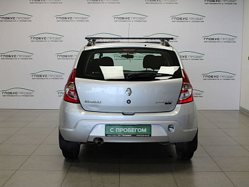 Renault Sandero, 2013г, передний привод, механика