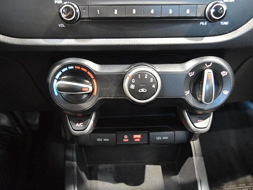 Kia Rio, 2019г., передний привод, автомат