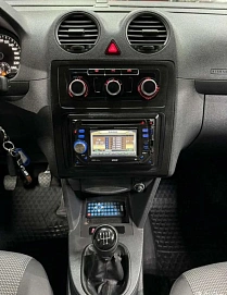 Volkswagen Caddy, 2012г, передний привод, механика