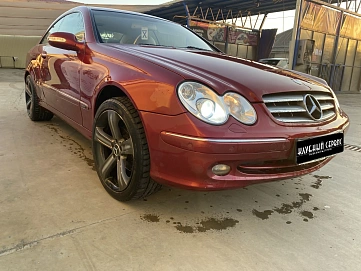 Mercedes-Benz CLK-Класс, 2004г, задний привод, автомат