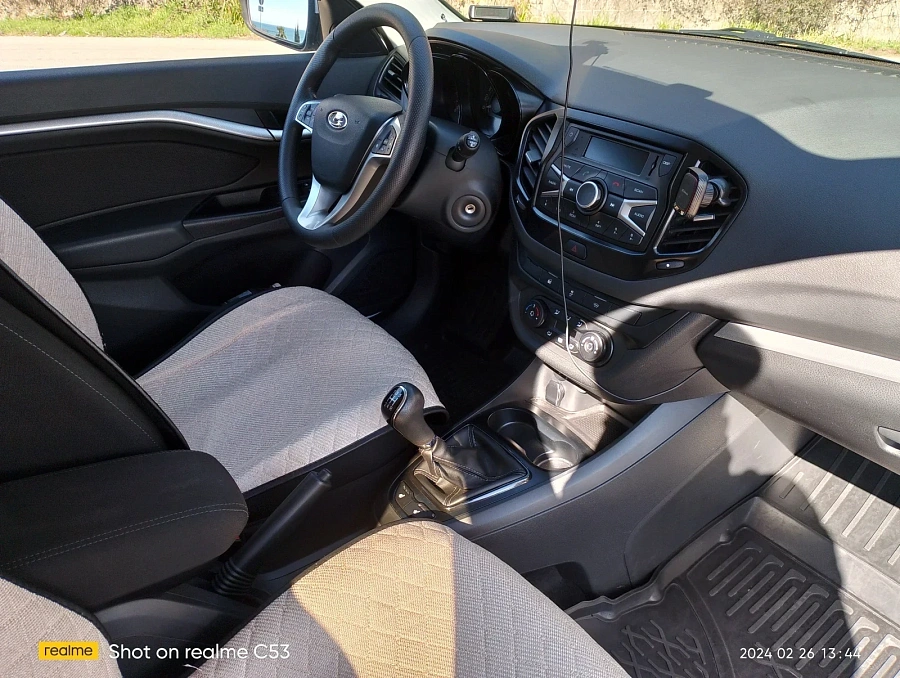 Lada (ВАЗ) Vesta, 2018г., передний привод, механика