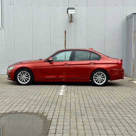 BMW 3 серии, 2017г., задний привод, автомат