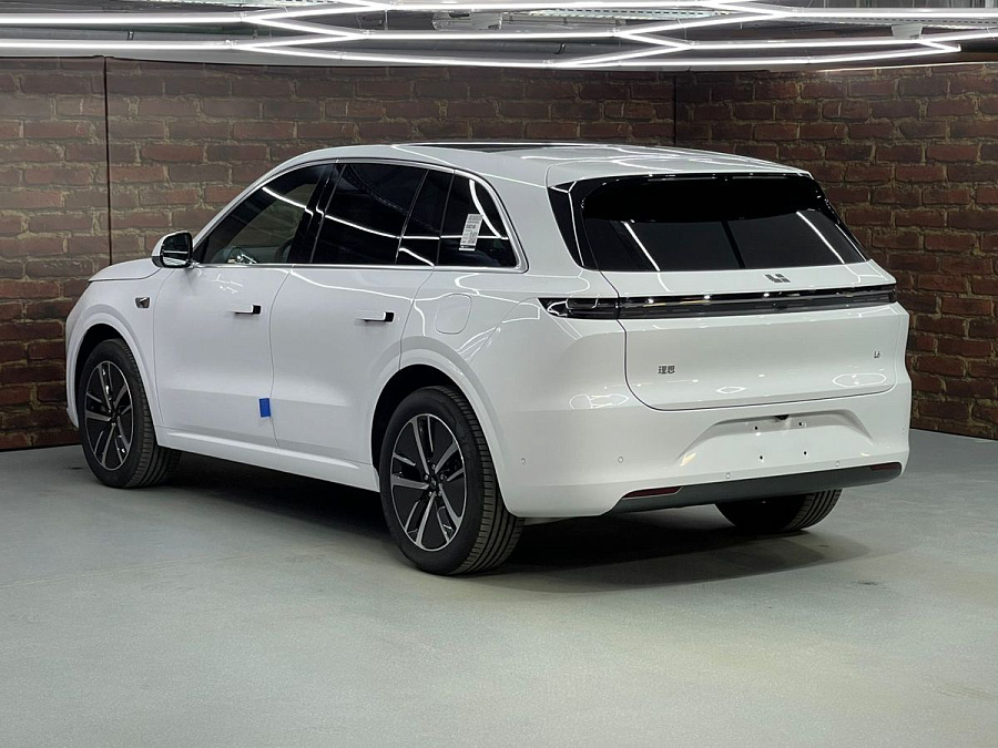 LiXiang L6, 2024г., полный привод, автомат