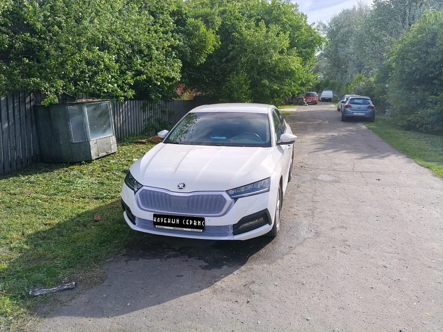 Skoda Octavia, 2022г., передний привод, автомат