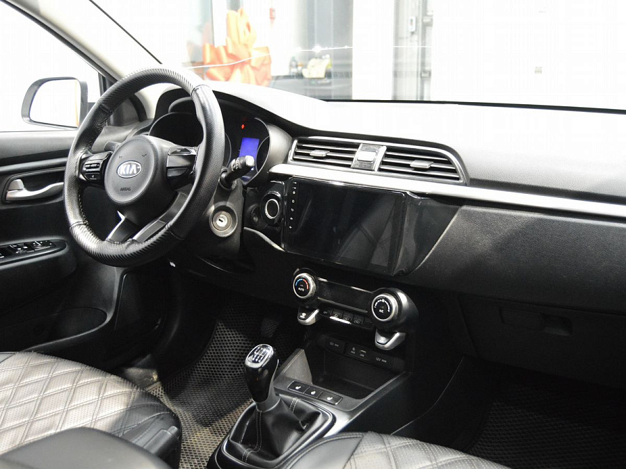 Kia Rio, 2017г., передний привод, механика