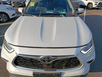 Toyota Highlander, 2025г, полный привод, автомат
