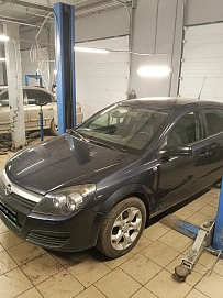 Opel Astra, 2006г, передний привод, механика