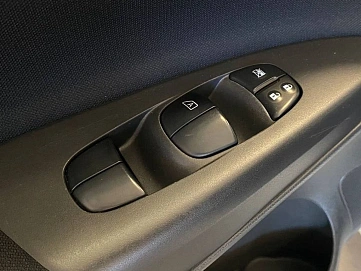 Nissan Sentra, 2016г, передний привод, механика