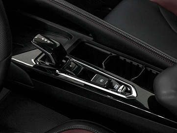 Geely Coolray, 2023г, передний привод, робот