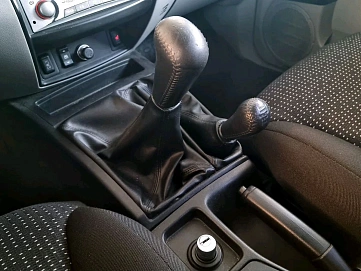 Mitsubishi L200, 2011г, полный привод, механика