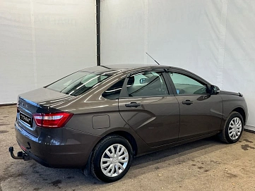 Lada (ВАЗ) Vesta, 2019г, передний привод, механика