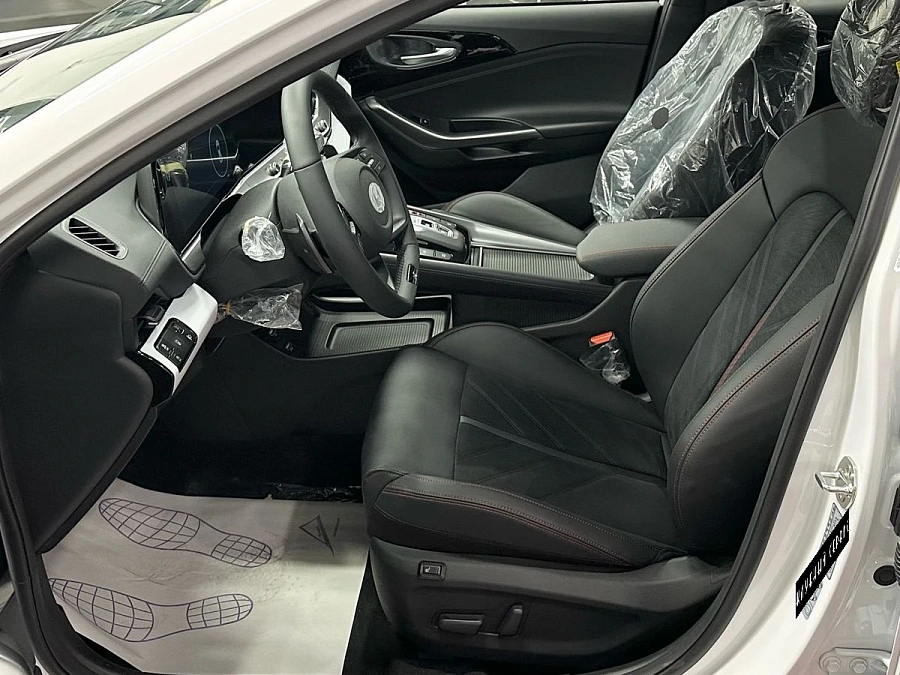 Hyundai Lafesta, 2025г., передний привод, робот