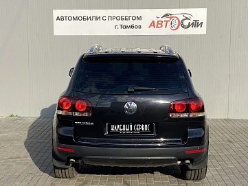 Volkswagen Touareg, 2007г, полный привод, автомат