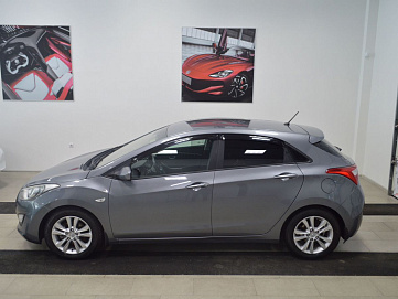 Hyundai i30, 2012г, передний привод, автомат