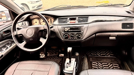 Mitsubishi Lancer, 2005г, передний привод, механика