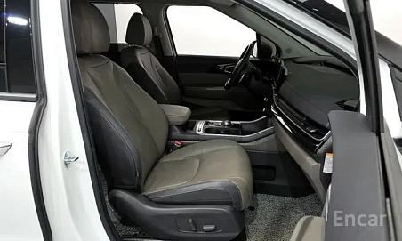 Kia Carnival, 2024г, передний привод, автомат