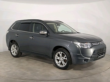 Mitsubishi Outlander, 2013г, полный привод, вариатор