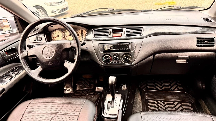 Mitsubishi Lancer, 2005г., передний привод, механика