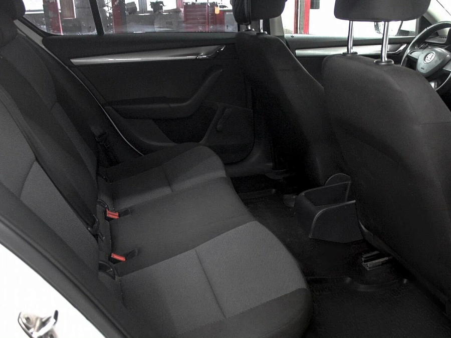 Skoda Octavia, 2013г., передний привод, механика