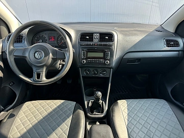 Volkswagen Polo, 2012г, передний привод, механика