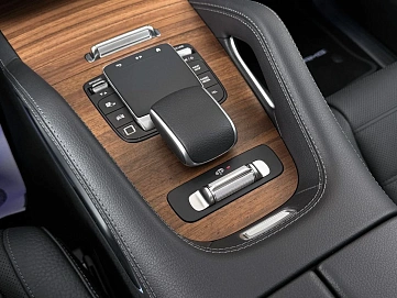 Mercedes-Benz GLS, 2025г, полный привод, автомат