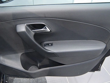 Volkswagen Polo, 2011г, передний привод, механика