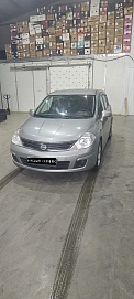 Nissan Tiida, 2011г, передний привод, автомат