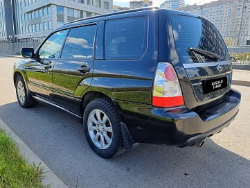 Subaru Forester, 2006г, полный привод, механика