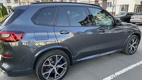 BMW X5, 2021г, полный привод, автомат