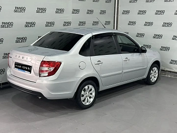 Lada (ВАЗ) Granta, 2021г, передний привод, механика