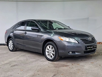 Toyota Camry, 2008г, передний привод, автомат