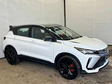 Geely Coolray, 2024г, передний привод, робот