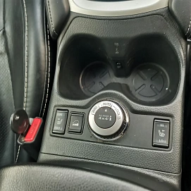 Nissan X-Trail, 2015г, полный привод, вариатор