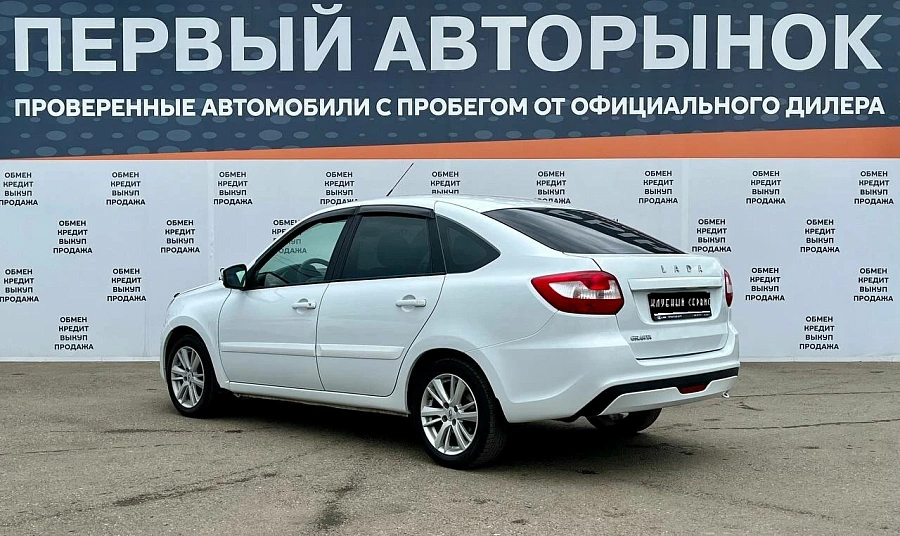 Lada (ВАЗ) Granta, 2023г., передний привод, механика