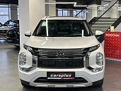 Mitsubishi Outlander, 2023г., передний привод, вариатор